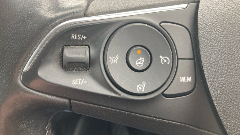 Vauxhall Crossland 1.2 Turbo Griffin 5dr Petrol Hatchback